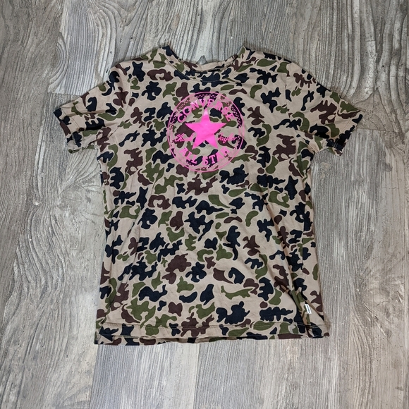 Converse All Star Chuck Taylor women's Tshirt M Camouflage - Picture 1 of 6